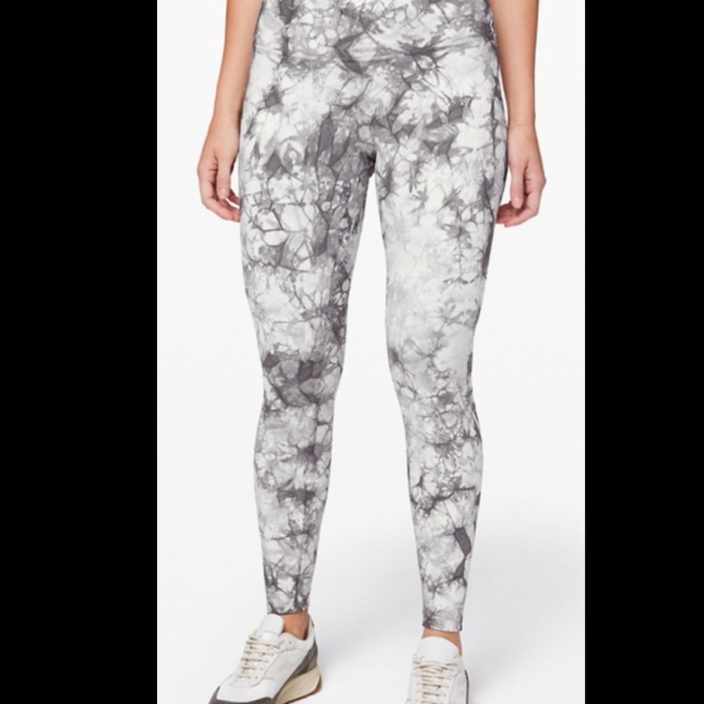 Lululemon Wunder Under Tie dye